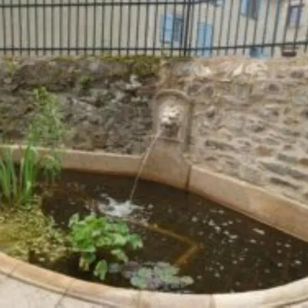 Locanda Chateau De Et Table D'hotes Riverie