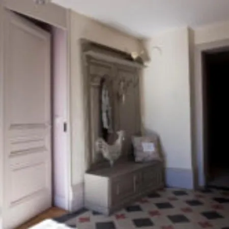Chateau De Et Table D'hotes Inn 3*