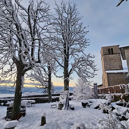 Chateau De Et Table D'hotes Inn Riverie